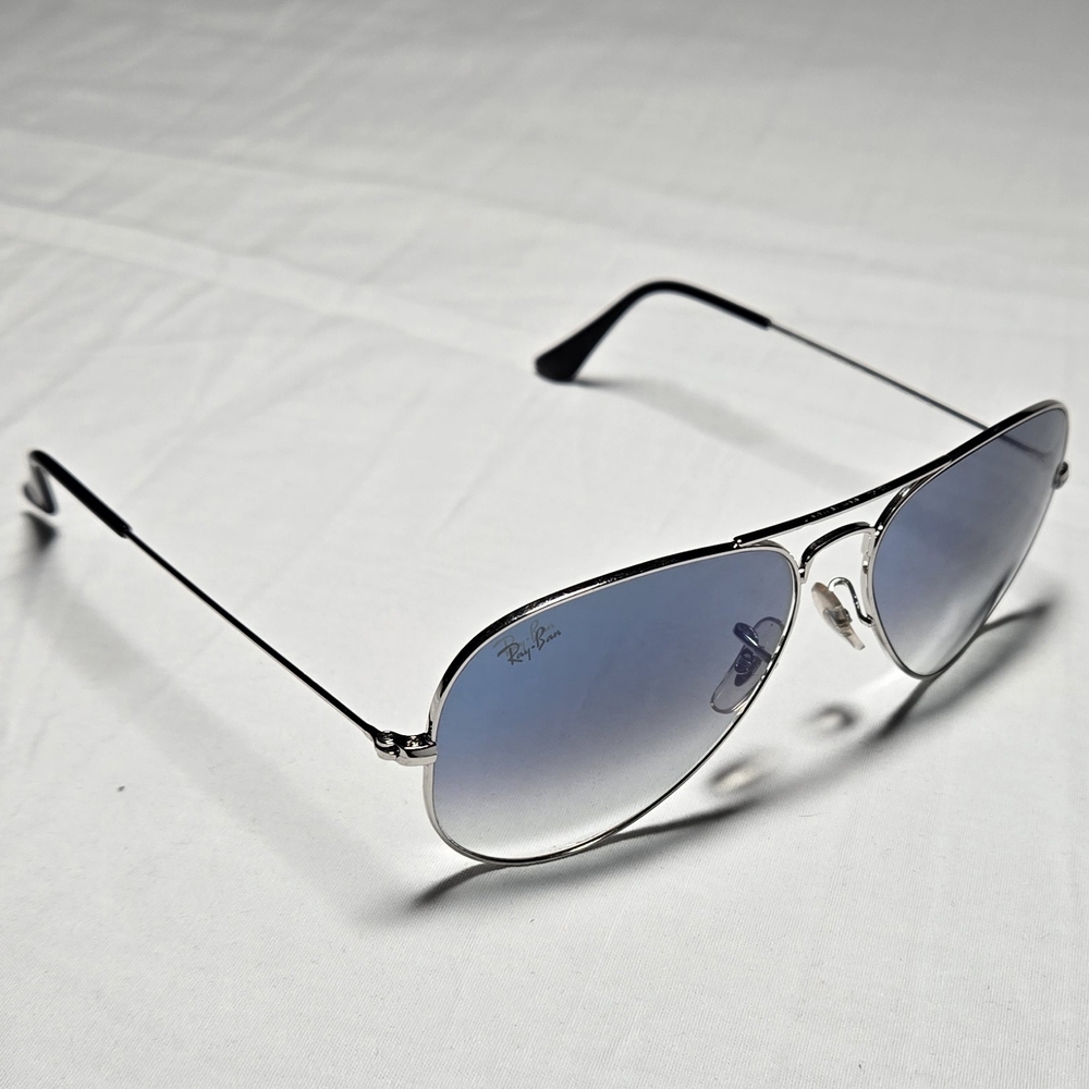 Ray-Ban Aviator Sunglasses with Blue Lenses